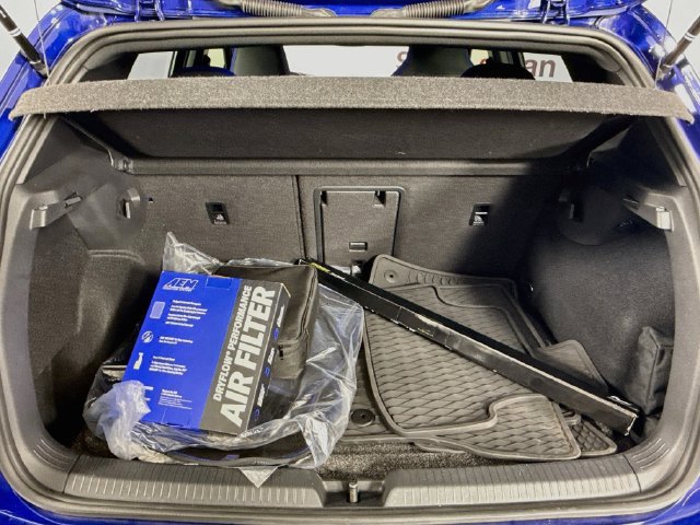 Used 2024 Volkswagen Golf R AWD/4WD image 26