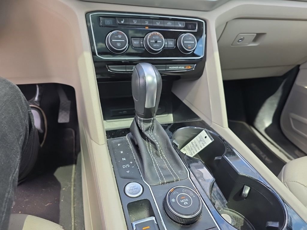 Used 2022 Volkswagen Atlas SE AWD/4WD image 22