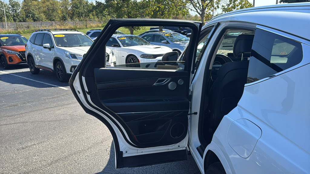 Used 2024 Genesis GV80 3.5T w/ Prestige Package AWD/4WD image 29