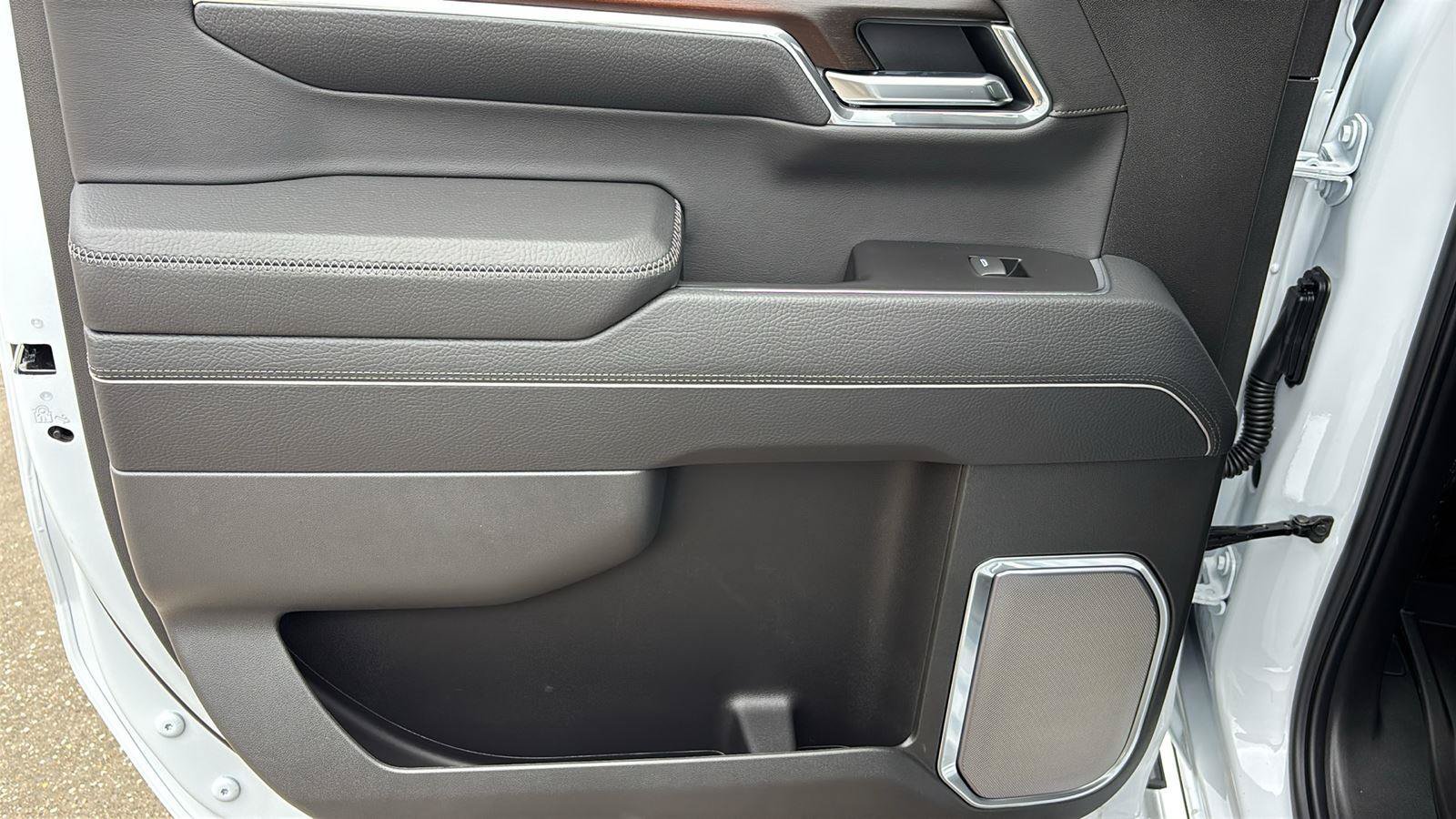New 2026 GMC Sierra 1500 Denali AWD/4WD image 19