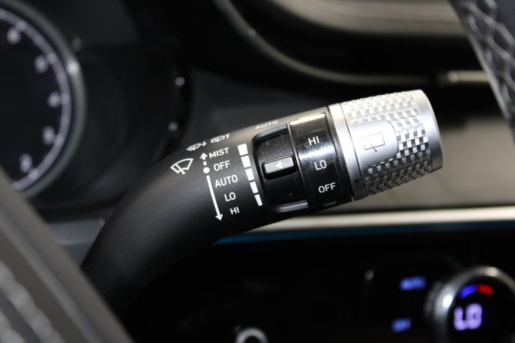 Used 2022 Genesis GV70 3.5T Sport w/ Sport Advanced Package image 37