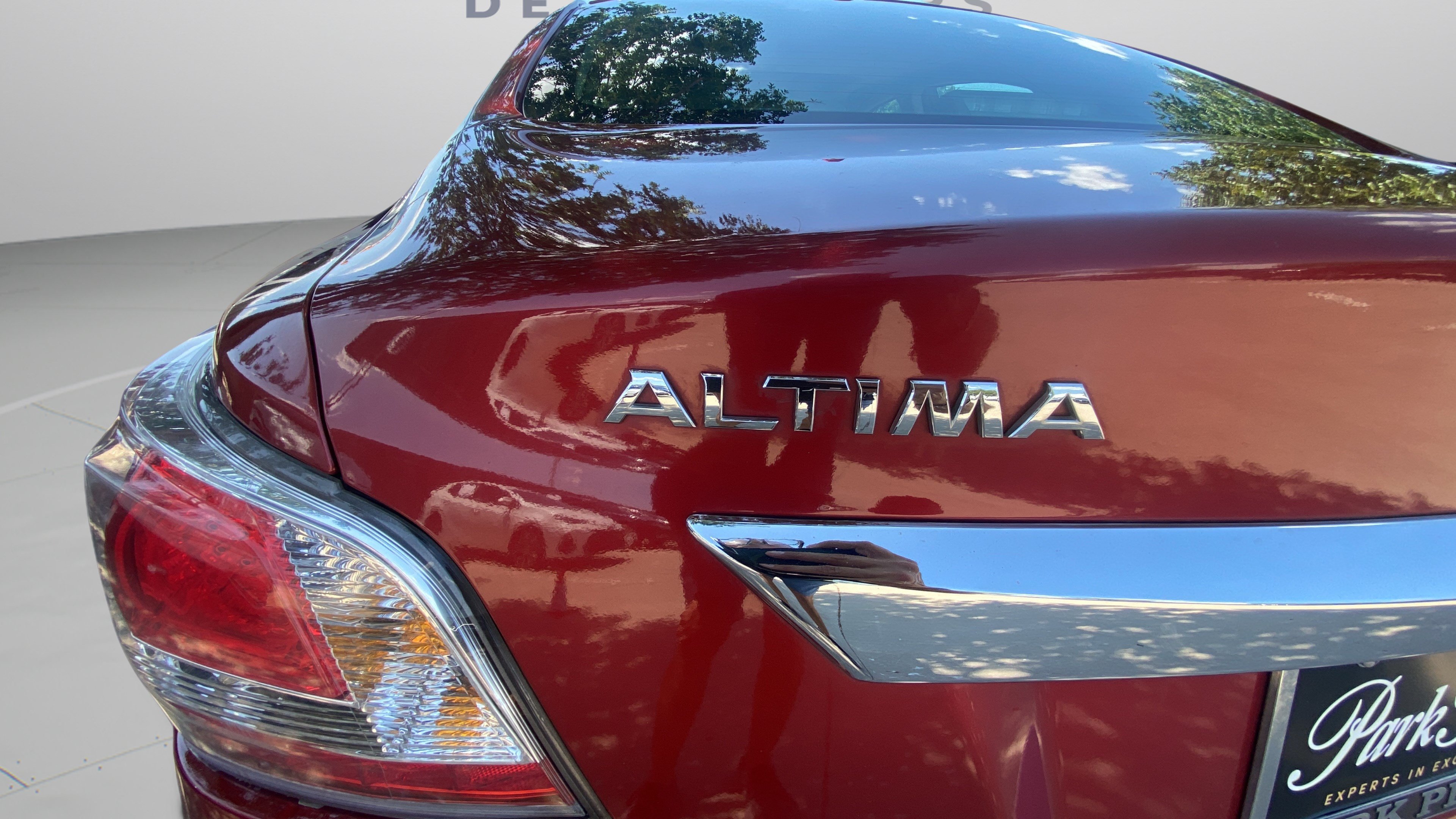 Used 2015 Nissan Altima 3.5 SL FWD image 32
