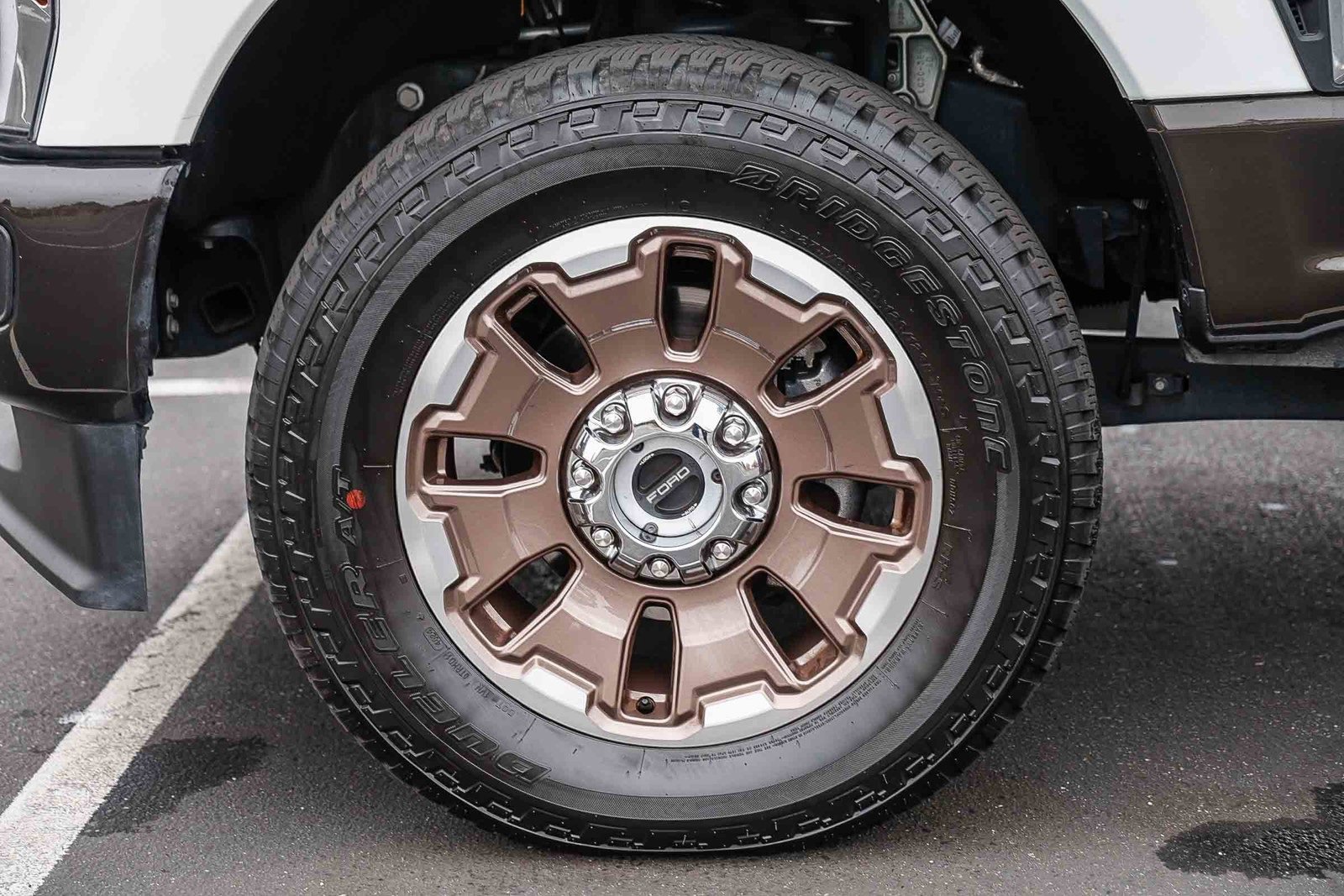 Used 2024 Ford F350 King Ranch w/ FX4 Off-Road Package image 9