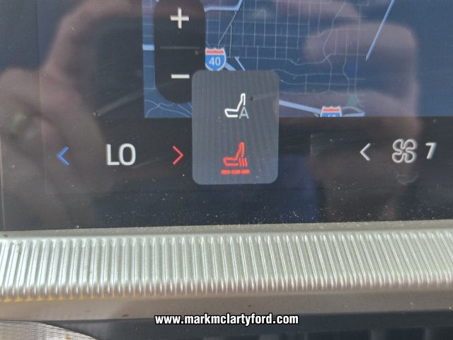 New 2026 Ford Explorer Active RWD image 18