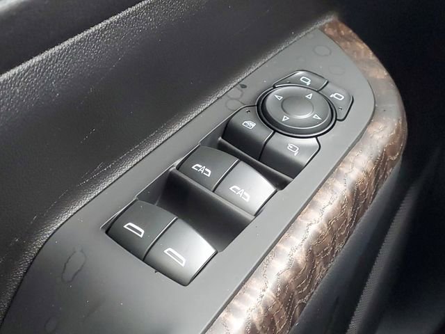 Certified 2023 GMC Acadia Denali w/ Denali Ultimate Package image 19