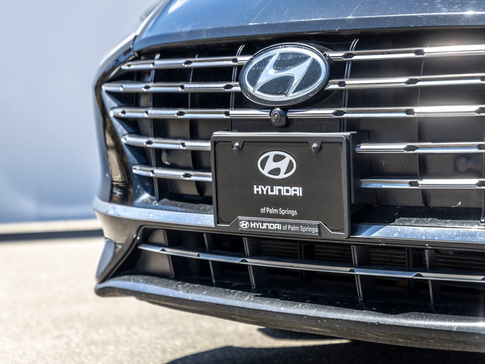 Used 2021 Hyundai Sonata Limited w/ Cargo Package FWD image 3