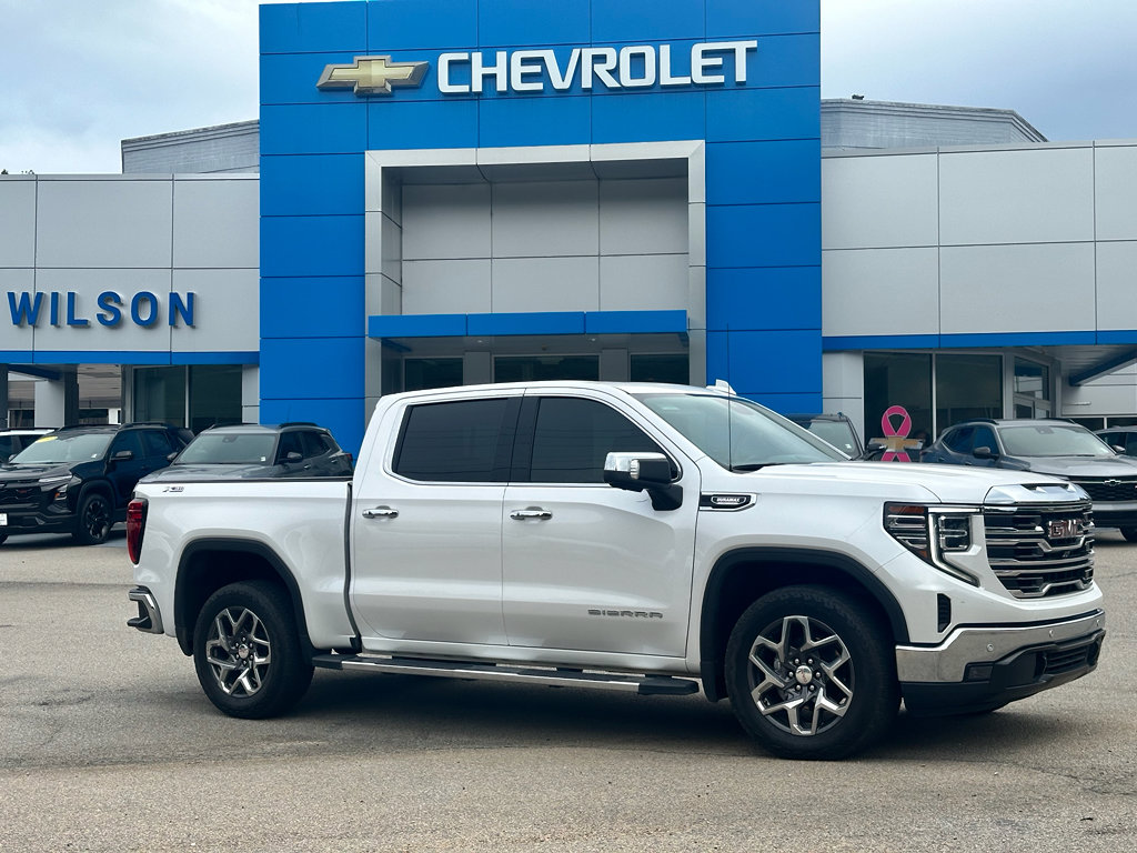 Used 2024 GMC Sierra 1500 SLT w/ SLT Premium Plus Package image 1