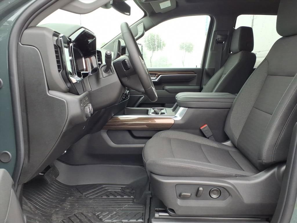 New 2026 Chevrolet Silverado 2500 LT w/ Texas Edition AWD/4WD image 14