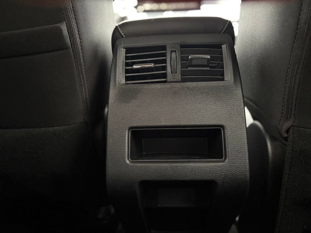 Used 2025 Mitsubishi Outlander ES AWD/4WD image 16