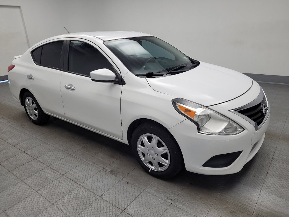 Used 2019 Nissan Versa SV FWD image 13