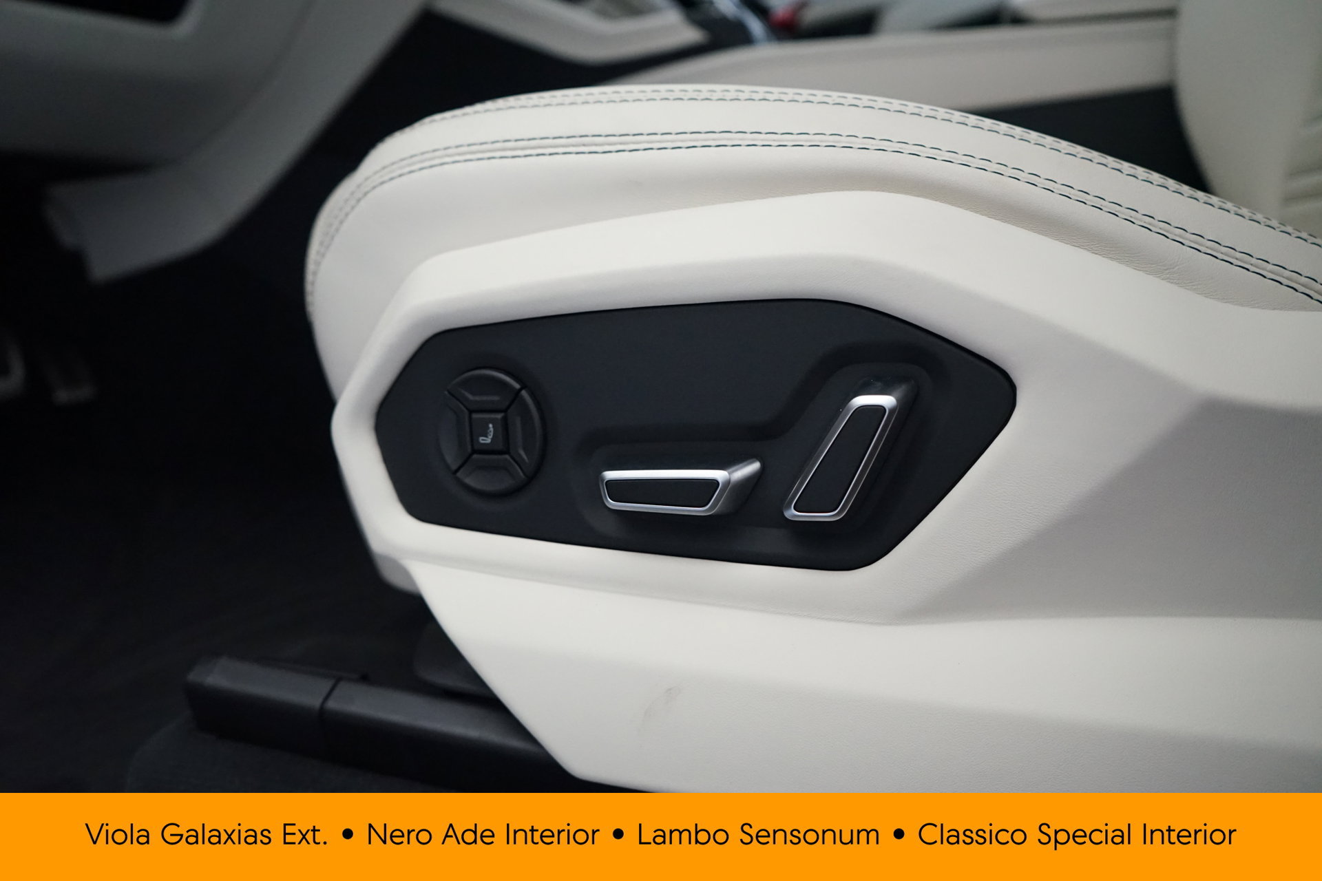 Used 2025 Lamborghini Urus SE AWD/4WD image 31