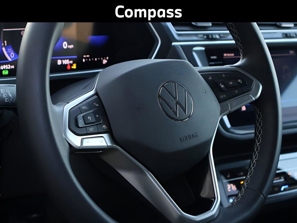 Used 2024 Volkswagen Tiguan SE image 21