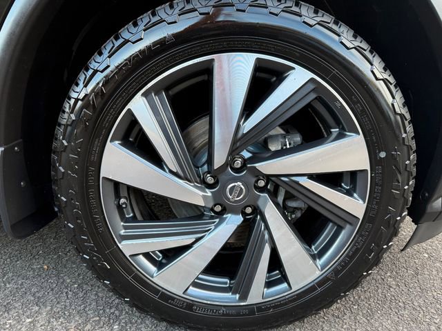 Used 2018 Nissan Murano Platinum image 12