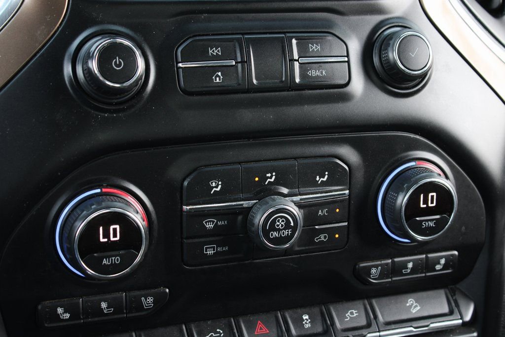 Used 2020 Chevrolet Silverado 3500 High Country w/ Z71 Off-Road Package AWD/4WD image 37