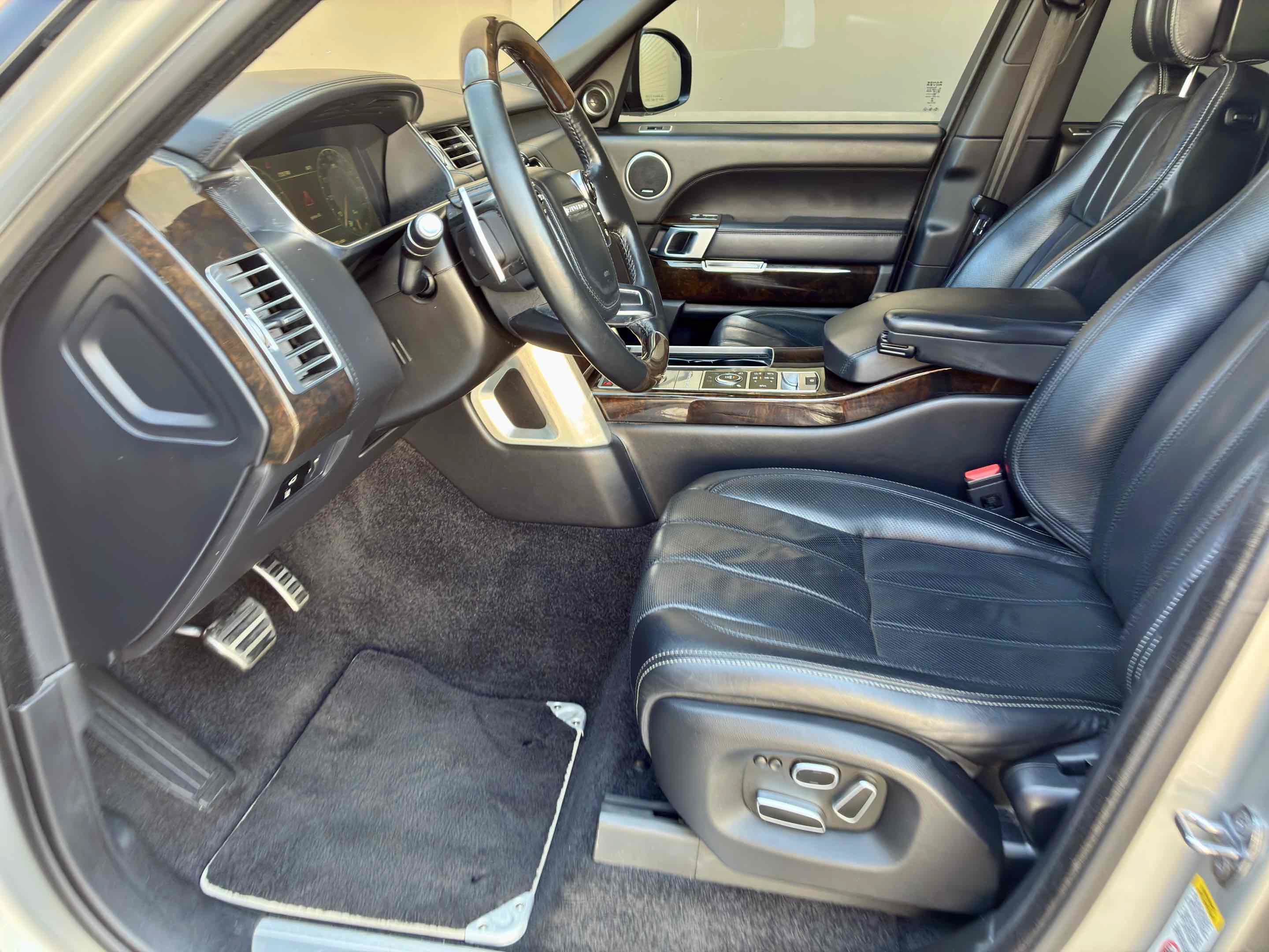 Used 2015 Land Rover Range Rover Autobiography AWD/4WD image 30