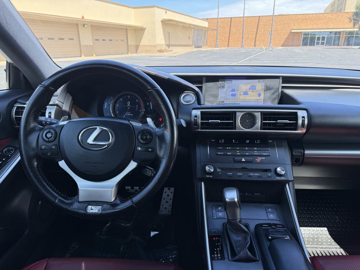 Used 2016 Lexus IS 200t RWD image 16