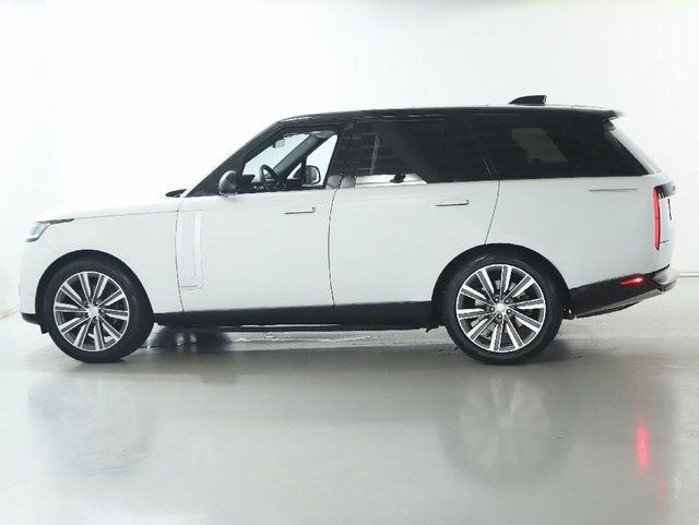Certified 2023 Land Rover Range Rover Autobiography AWD/4WD image 4