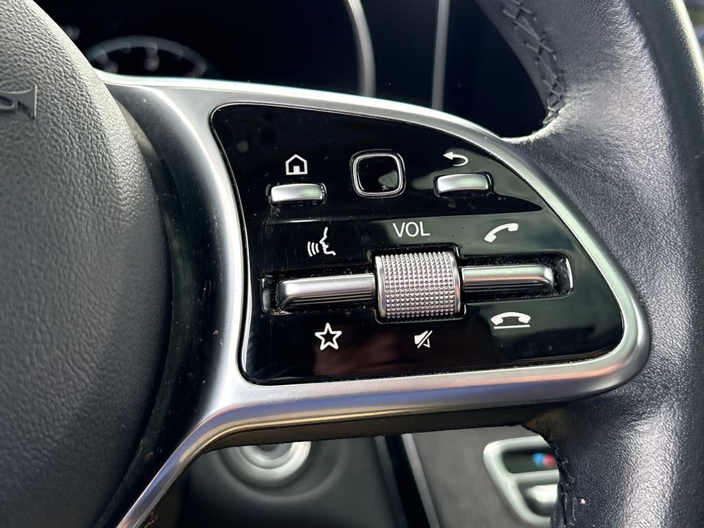 Used 2020 Mercedes-Benz GLC 300 4MATIC image 19