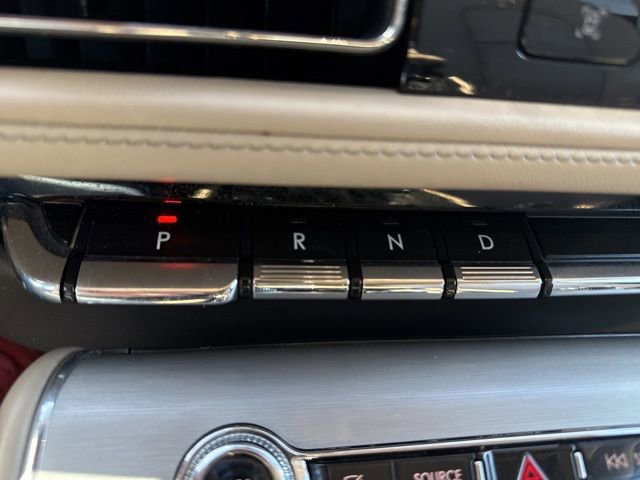 Used 2021 Lincoln Aviator AWD w/ Elements Package image 18