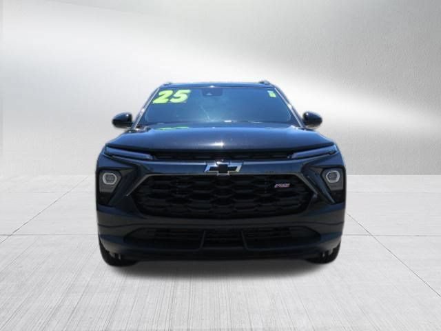 Used 2025 Chevrolet TrailBlazer RS w/ Convenience Package FWD image 8
