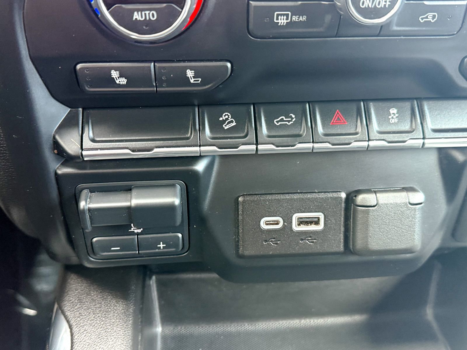 Certified 2021 Chevrolet Silverado 1500 LT Trail Boss w/ Bed Protection Package image 35