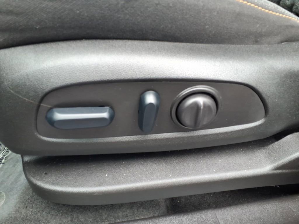 Certified 2024 Chevrolet Equinox LT image 23