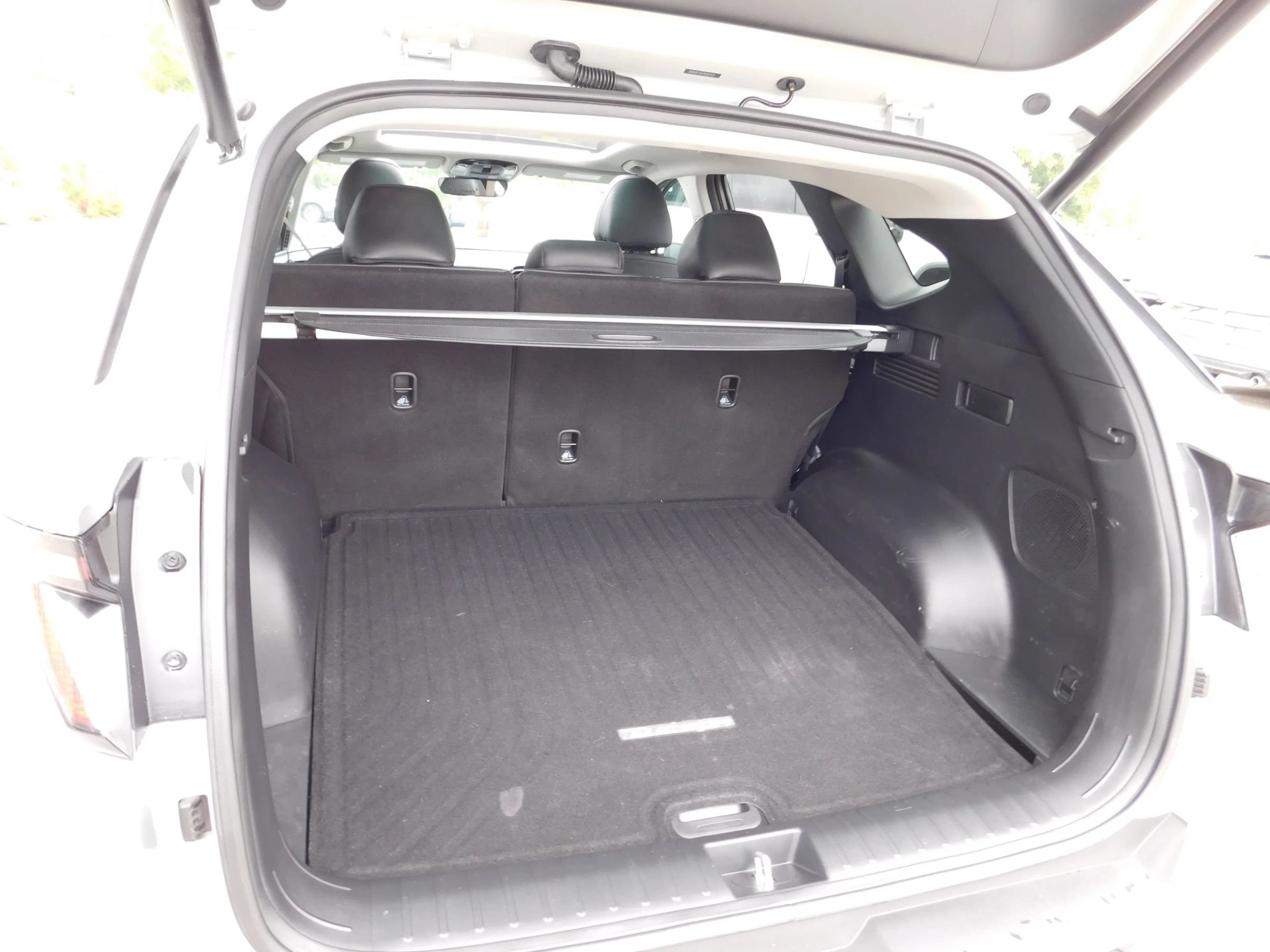 Used 2024 Hyundai Tucson Limited AWD/4WD image 12