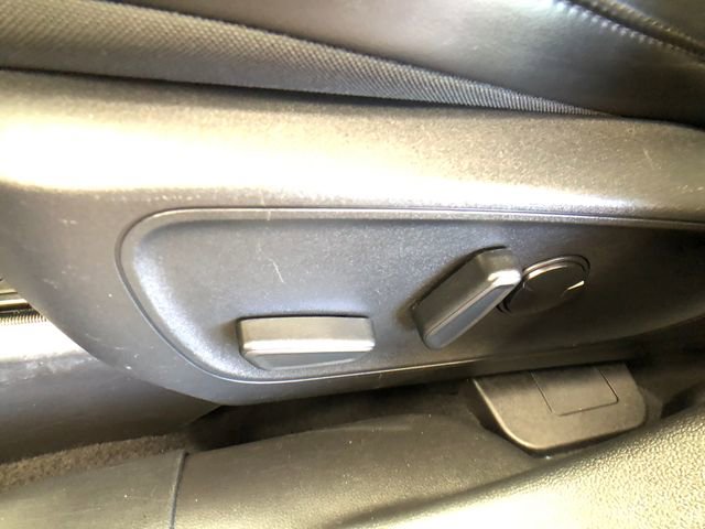 Certified 2025 Ford Escape ST-Line AWD/4WD image 11