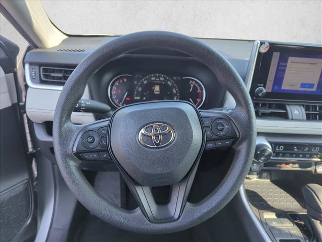 Certified 2025 Toyota RAV4 XLE FWD image 17