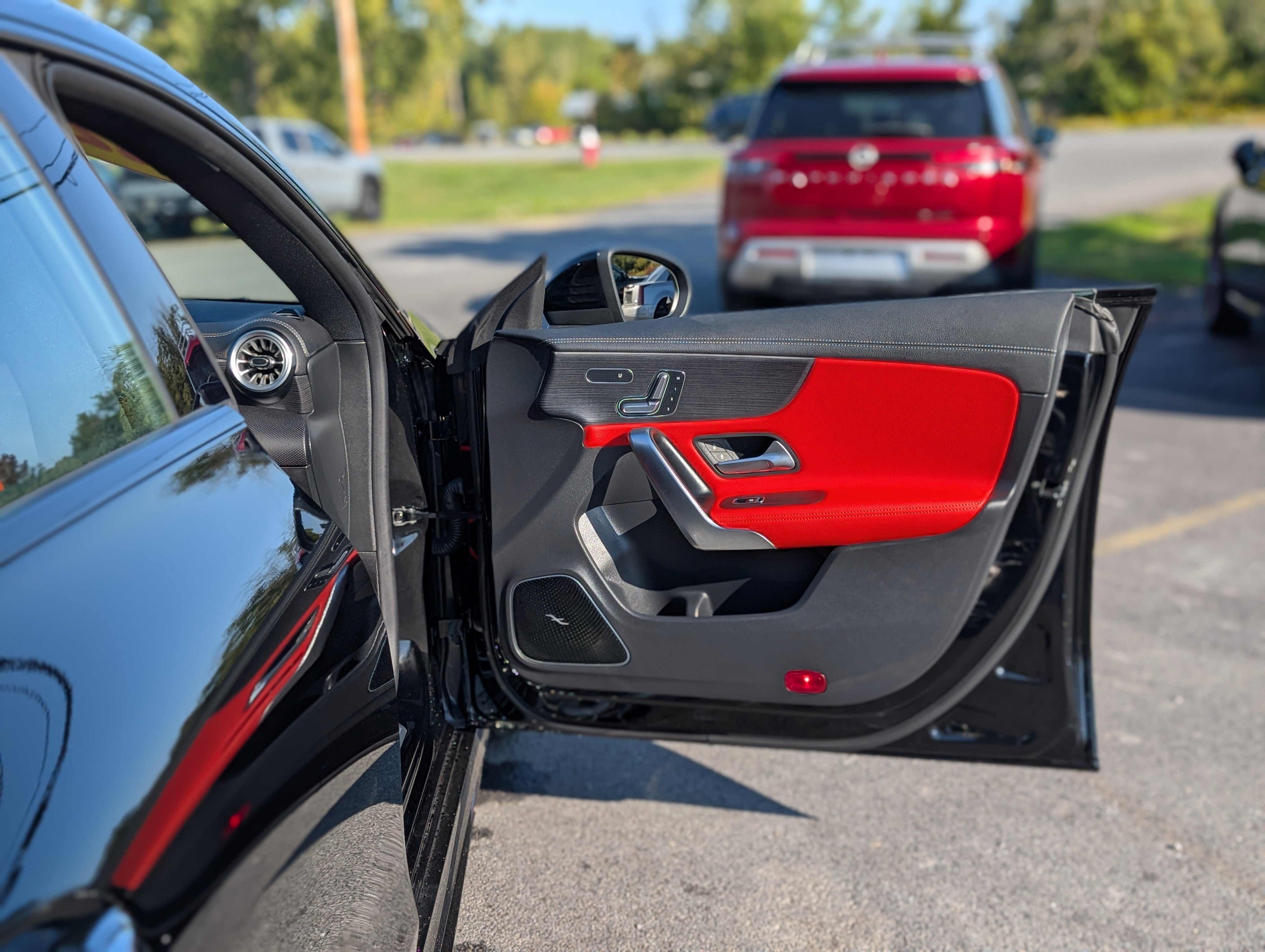 Used 2025 Mercedes-Benz CLA 35 AMG 4MATIC image 59