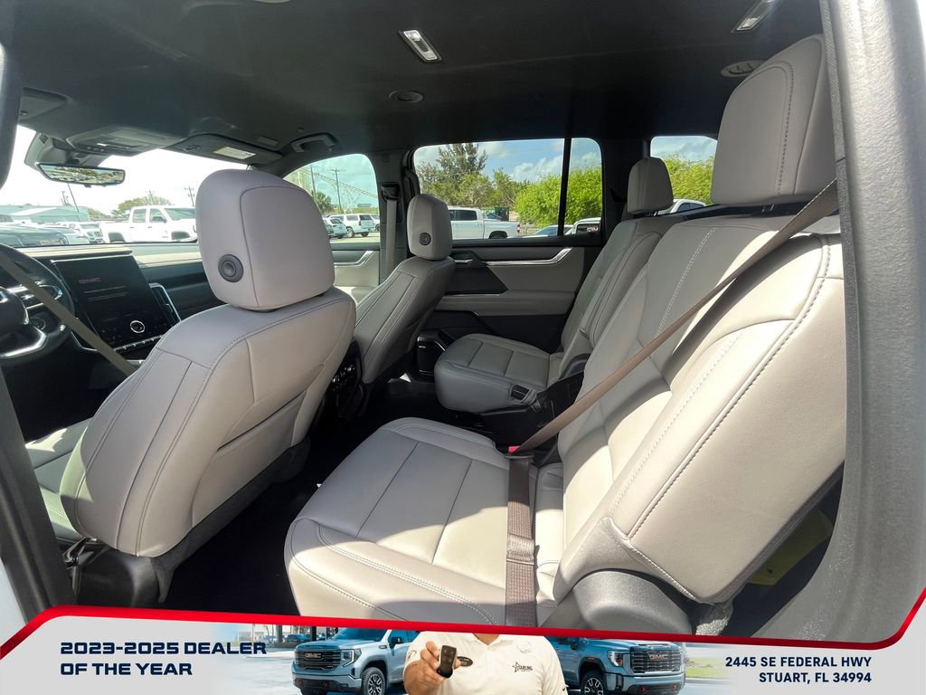 New 2026 GMC Acadia Elevation w/ Black Edition image 13