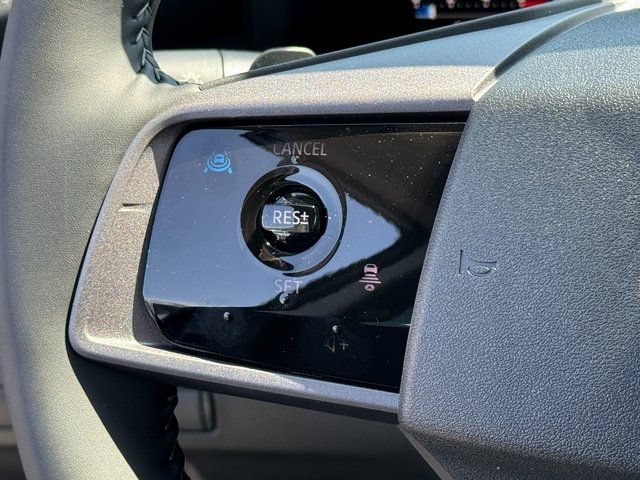 Certified 2025 Nissan Murano SV AWD/4WD image 18