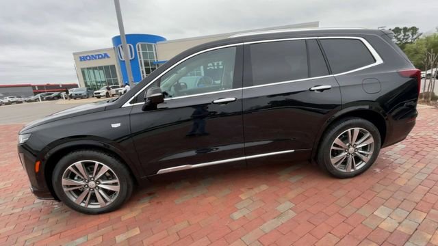 Used 2021 Cadillac XT6 Premium Luxury image 6
