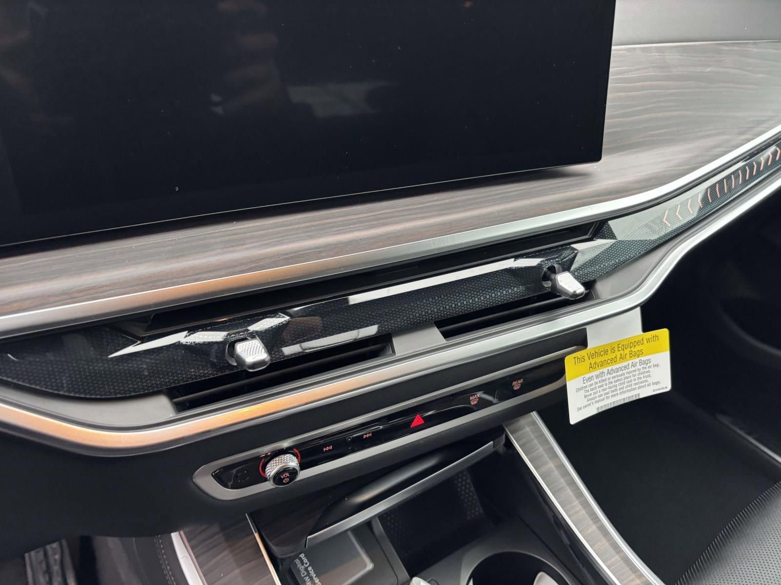 New 2026 BMW X5 xDrive50e w/ M Sport Package image 20