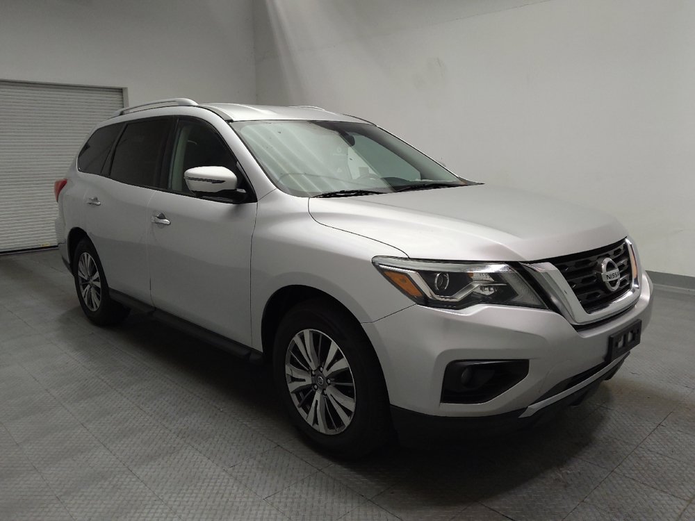 Used 2019 Nissan Pathfinder SL FWD image 13