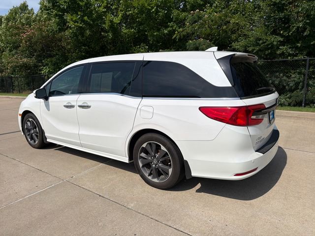 Used 2024 Honda Odyssey Elite image 3