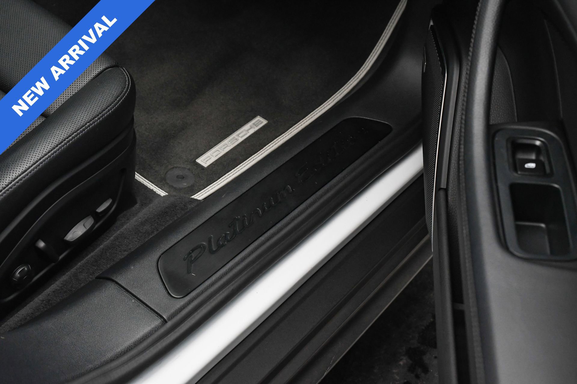 Used 2022 Porsche Panamera Platinum Edition image 46