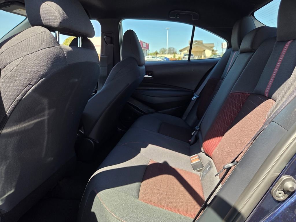 Certified 2025 Toyota Corolla SE image 6