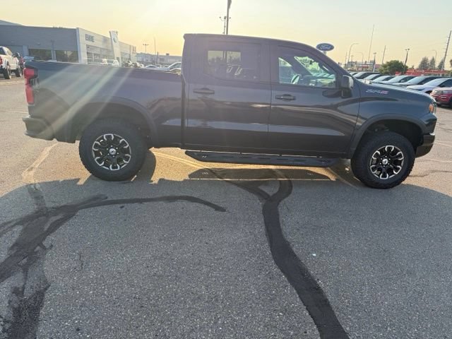 Used 2022 Chevrolet Silverado 1500 ZR2 w/ Technology Package AWD/4WD image 11