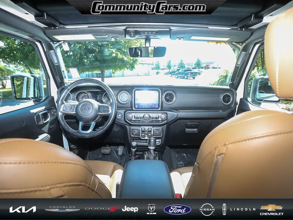 Used 2022 Jeep Wrangler Unlimited Sahara w/ Cold Weather Group image 24