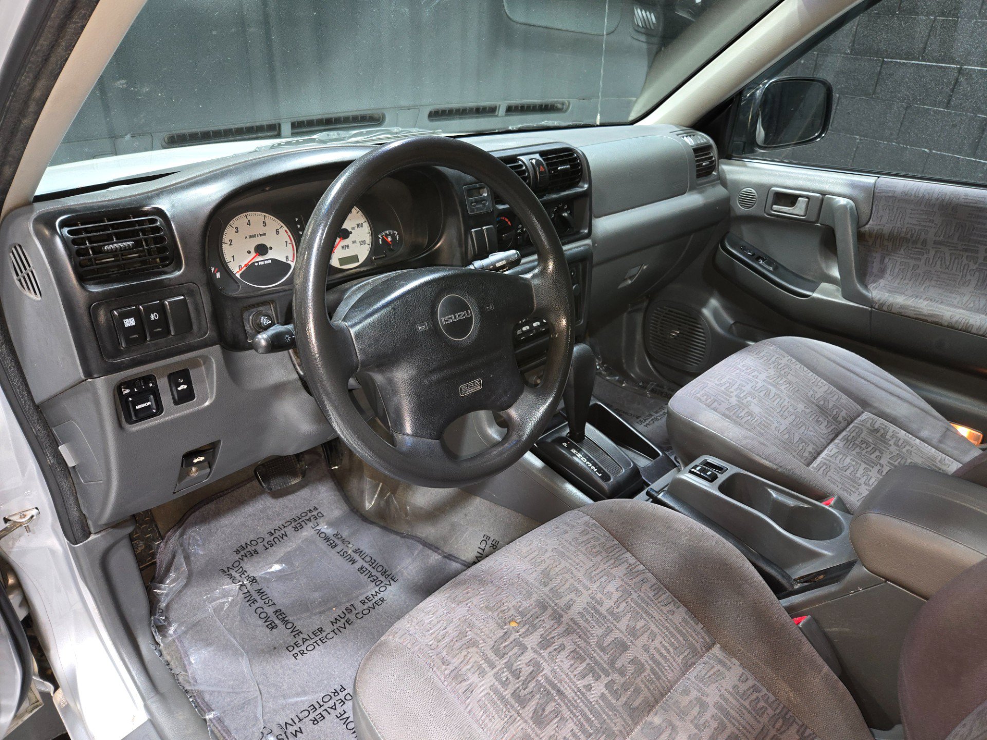 Used 2002 Isuzu Rodeo Sport RWD image 13