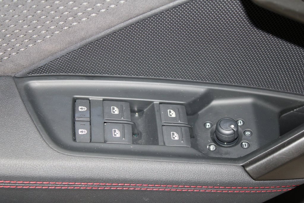 Used 2025 Audi RS 3 image 9