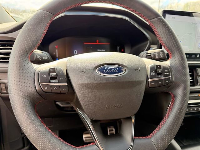 Used 2024 Ford Escape ST-Line w/ Tech Pack #1 AWD/4WD image 20