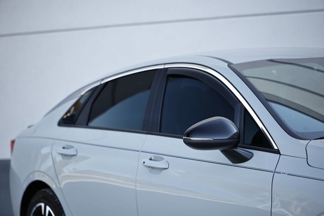 Used 2023 Kia K5 GT-Line image 3