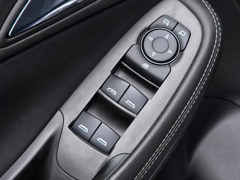 Used 2023 Buick Encore GX Select FWD image 30