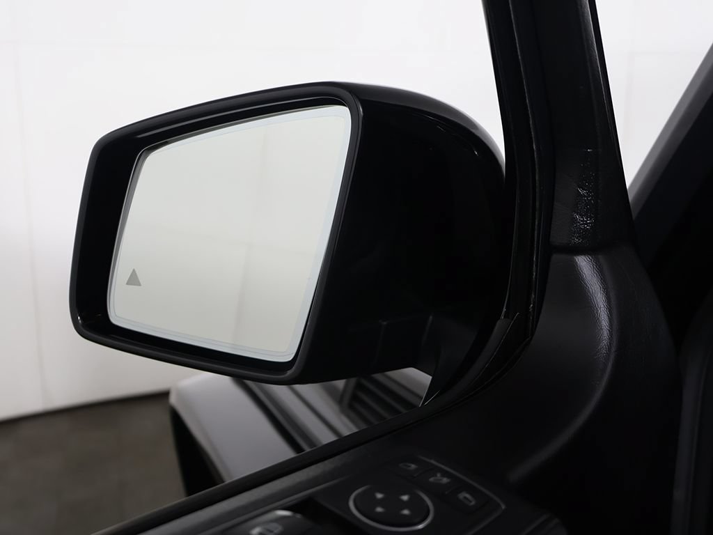 Used 2017 Mercedes-Benz G 550 image 34