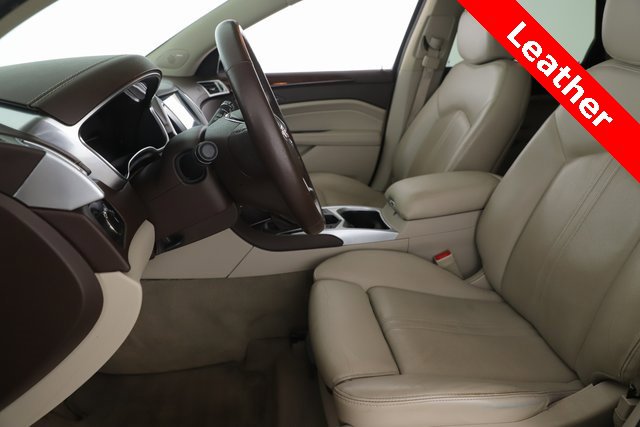 Used 2016 Cadillac SRX Luxury w/ Driver Awareness Package image 16