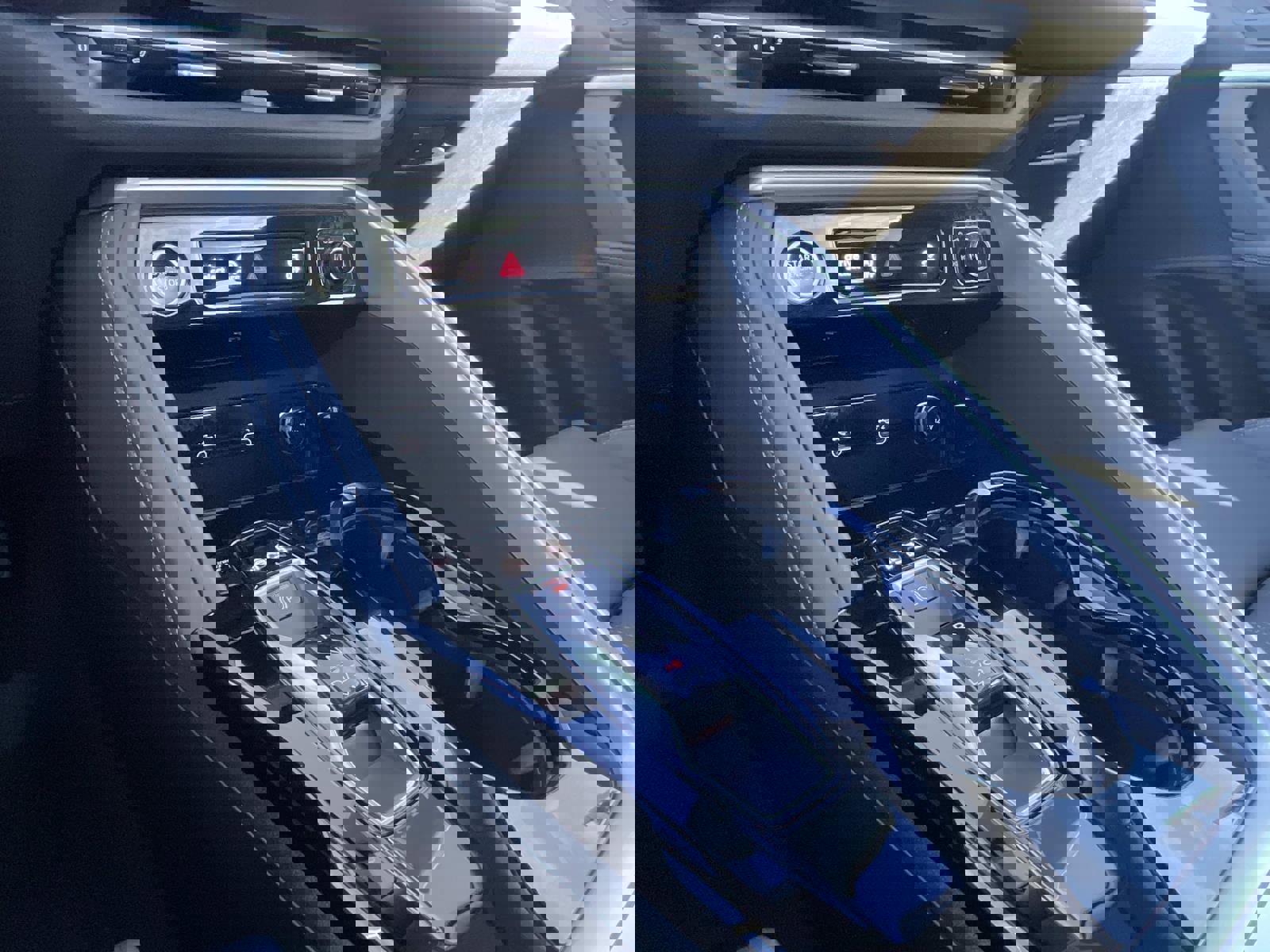 Used 2025 Audi Q5 Premium Plus w/ Premium Plus image 29