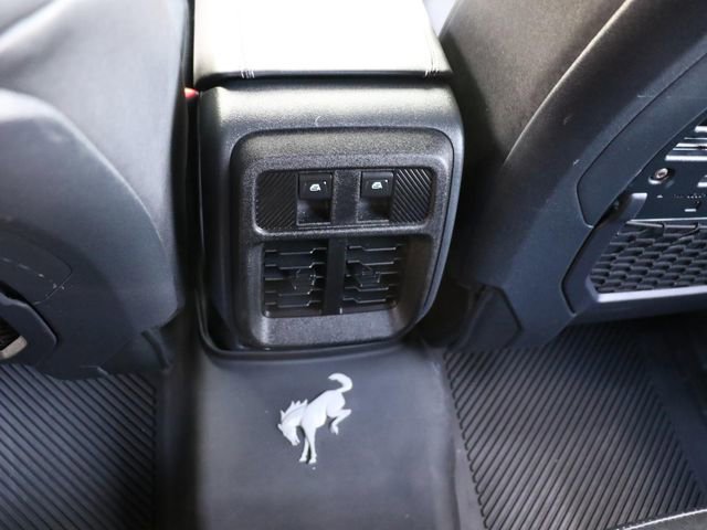 Used 2025 Ford Bronco Badlands AWD/4WD image 16