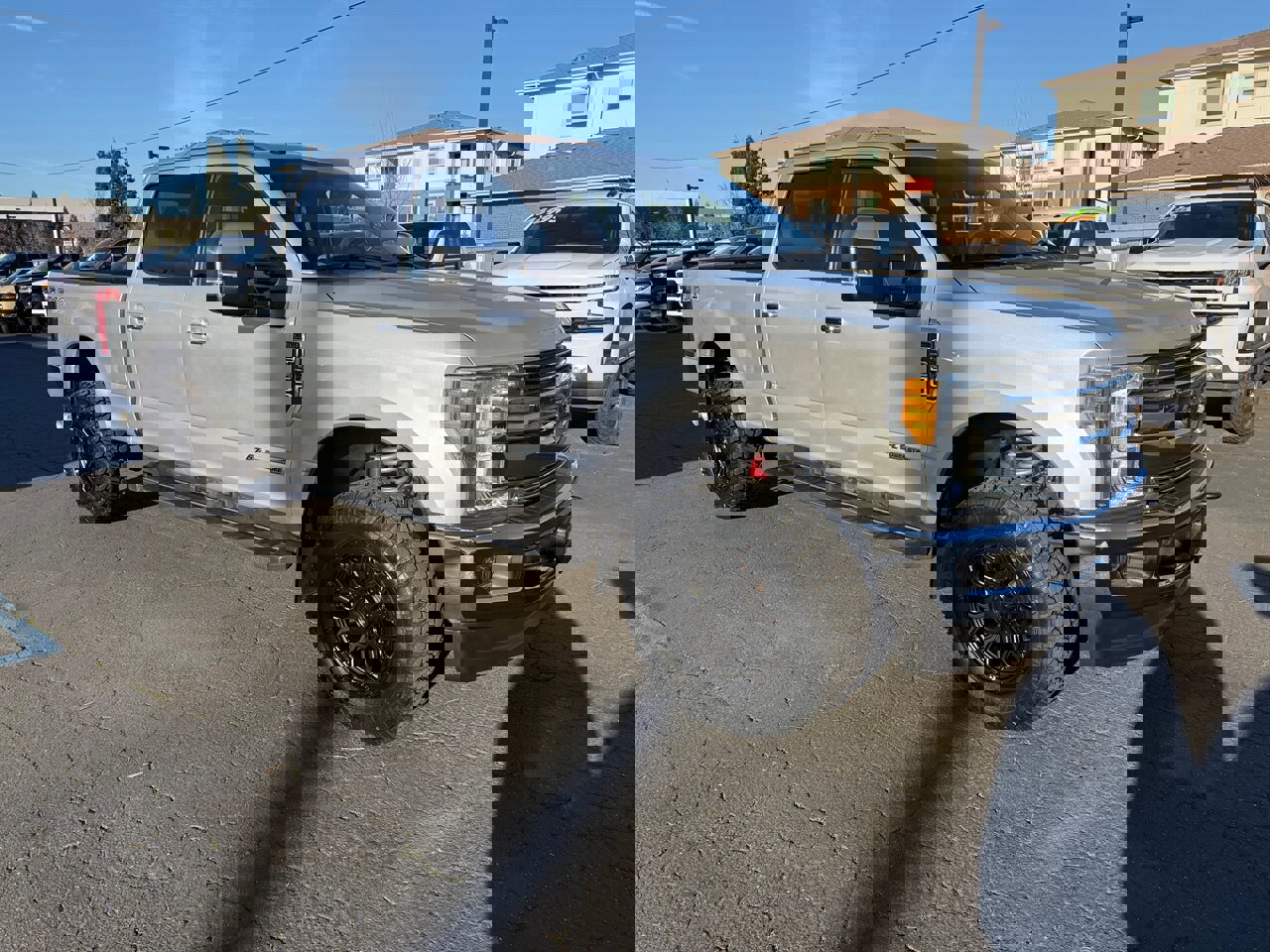 Used 2017 Ford F350 Lariat w/ Chrome Package image 3